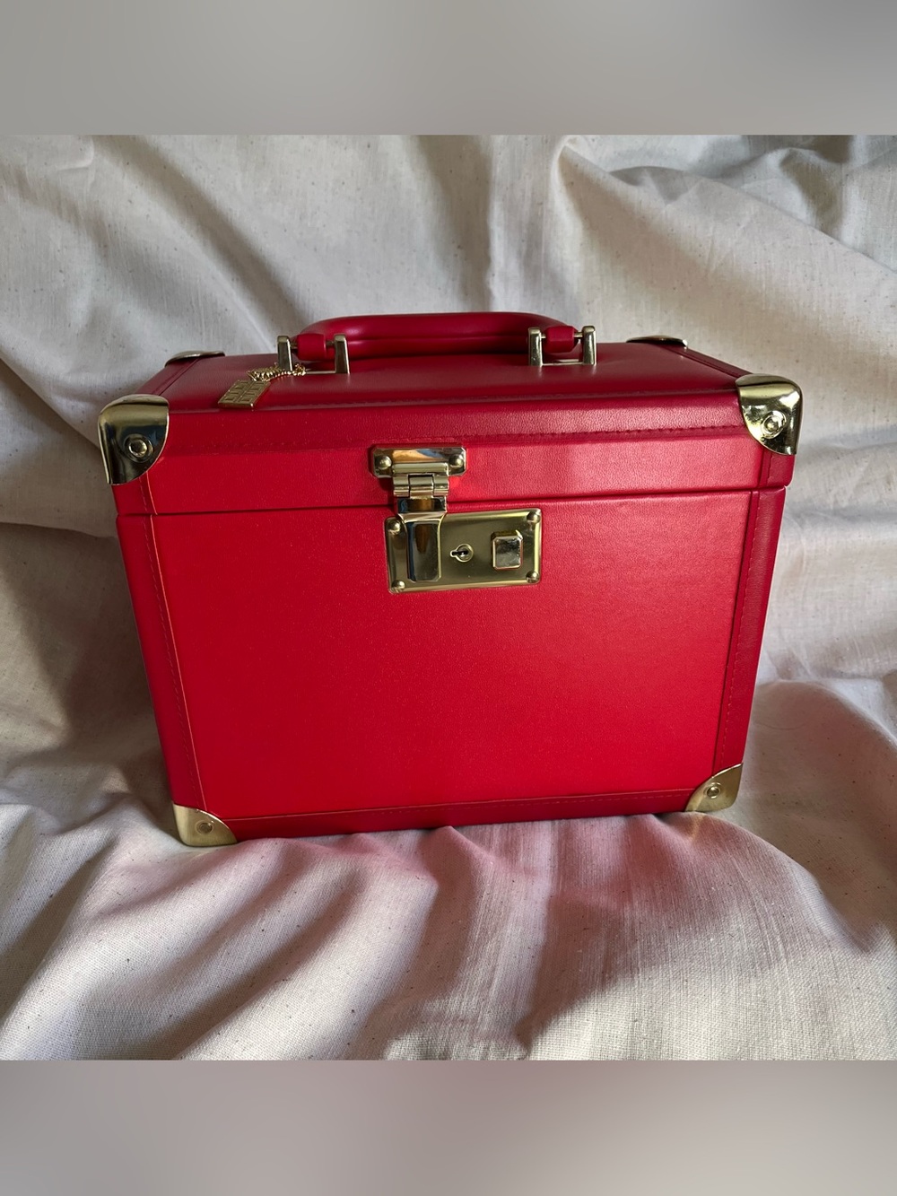 Elizabeth Arden Red Train Case/Carry on lux bag box Rare 1990s